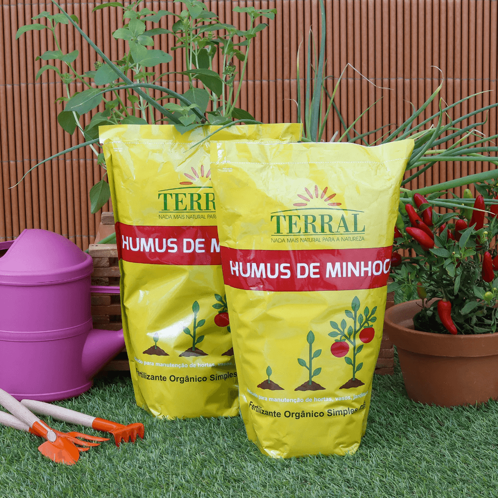 Humus-de-Minhoca-Terral-15kg---TERRAL