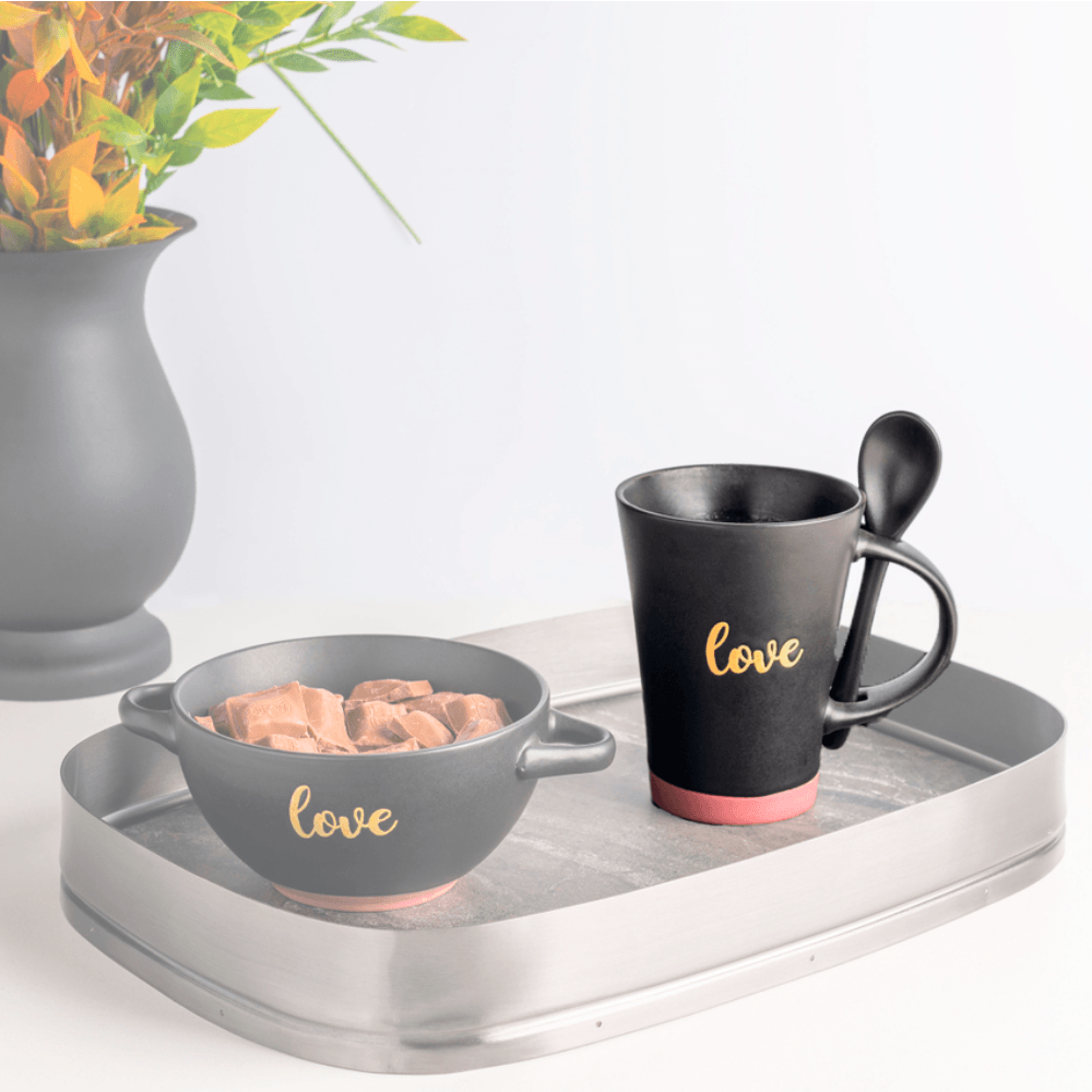 Caneca-de-Ceramica-com-Colher-Love-Preto-Fosco-340ml---WOLFF